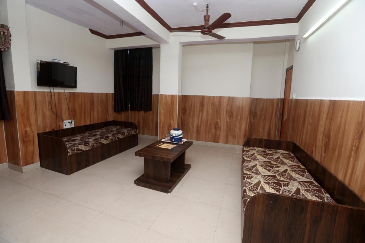 Jain Residency Hotel Pachmarhī Buitenkant foto